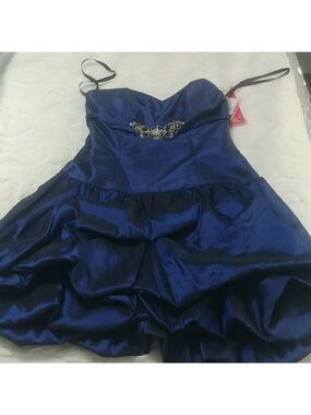 NWT ZumZum Midnight Navy Blue Sweetheart Neckline Short Prom Dress 4/2